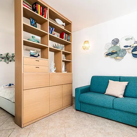 Mono Le Vele 700m From The - Happy *