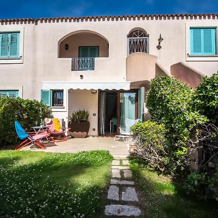 アパート Mono Le Vele 700m From The - Happy